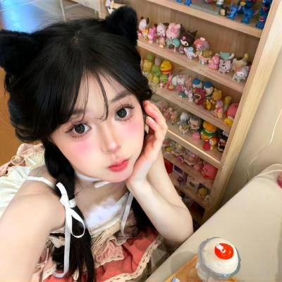 彩云妃子